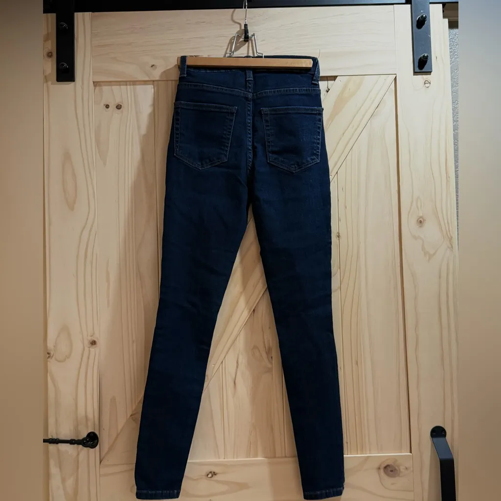 Carly Jean Los Angeles Classic Denim Jeans - Dark Blue Wash - Skinny - 25 - Image 3