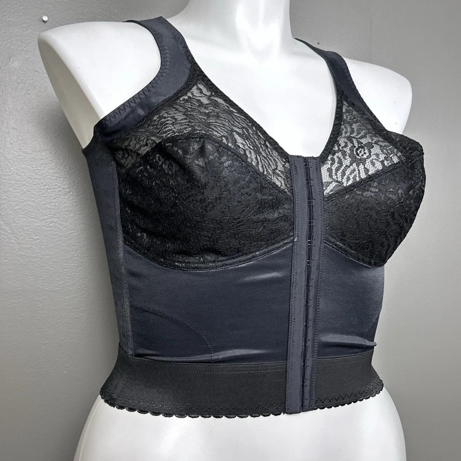 Cortland 9603 Back Support Longline Bra Size 40C Black Pointy Bullet Cups Boned - Image 2