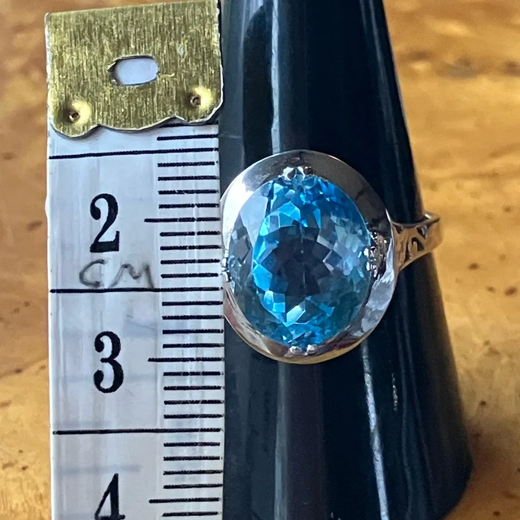 Sky Blue Topaz Sterling Silver Ring Size 8.75 - Image 7