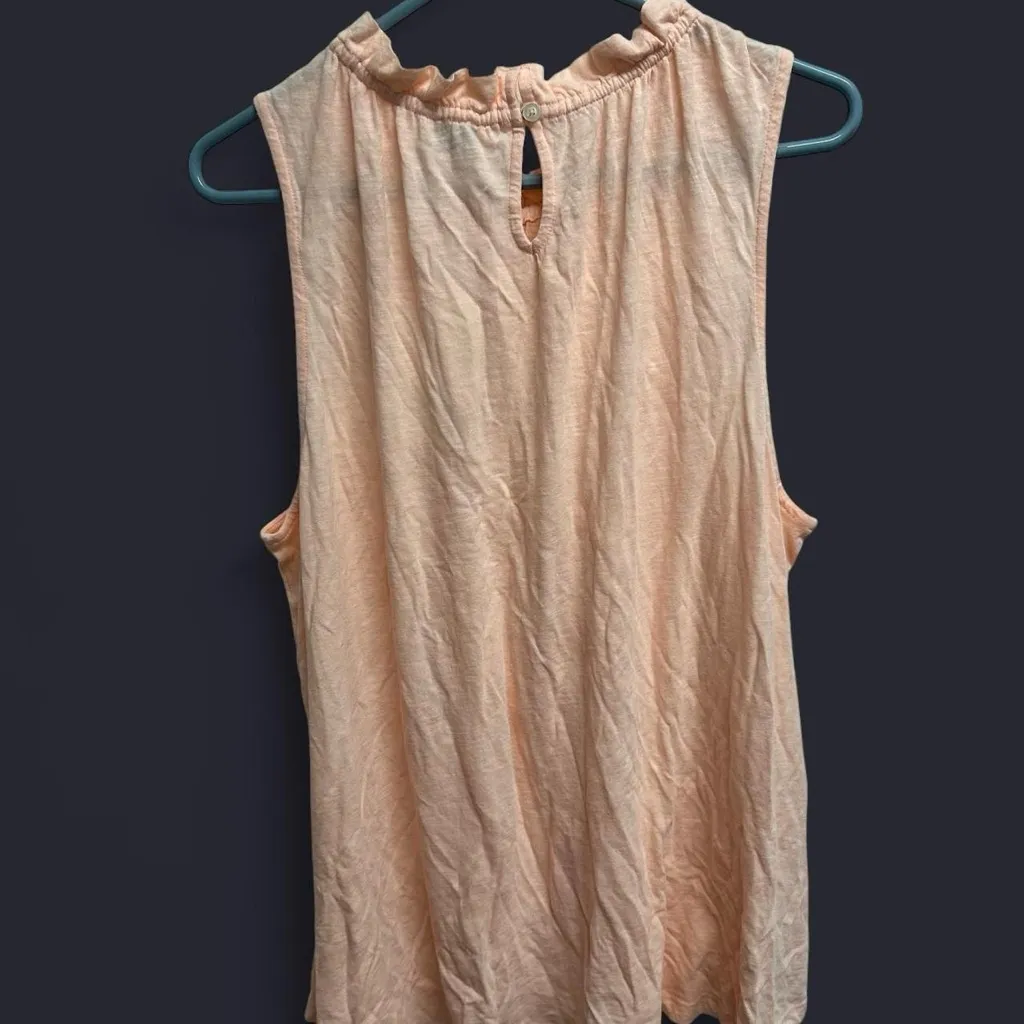 Wonderly NWT Peach Sleeveless Ruffled Blouse - Image 2