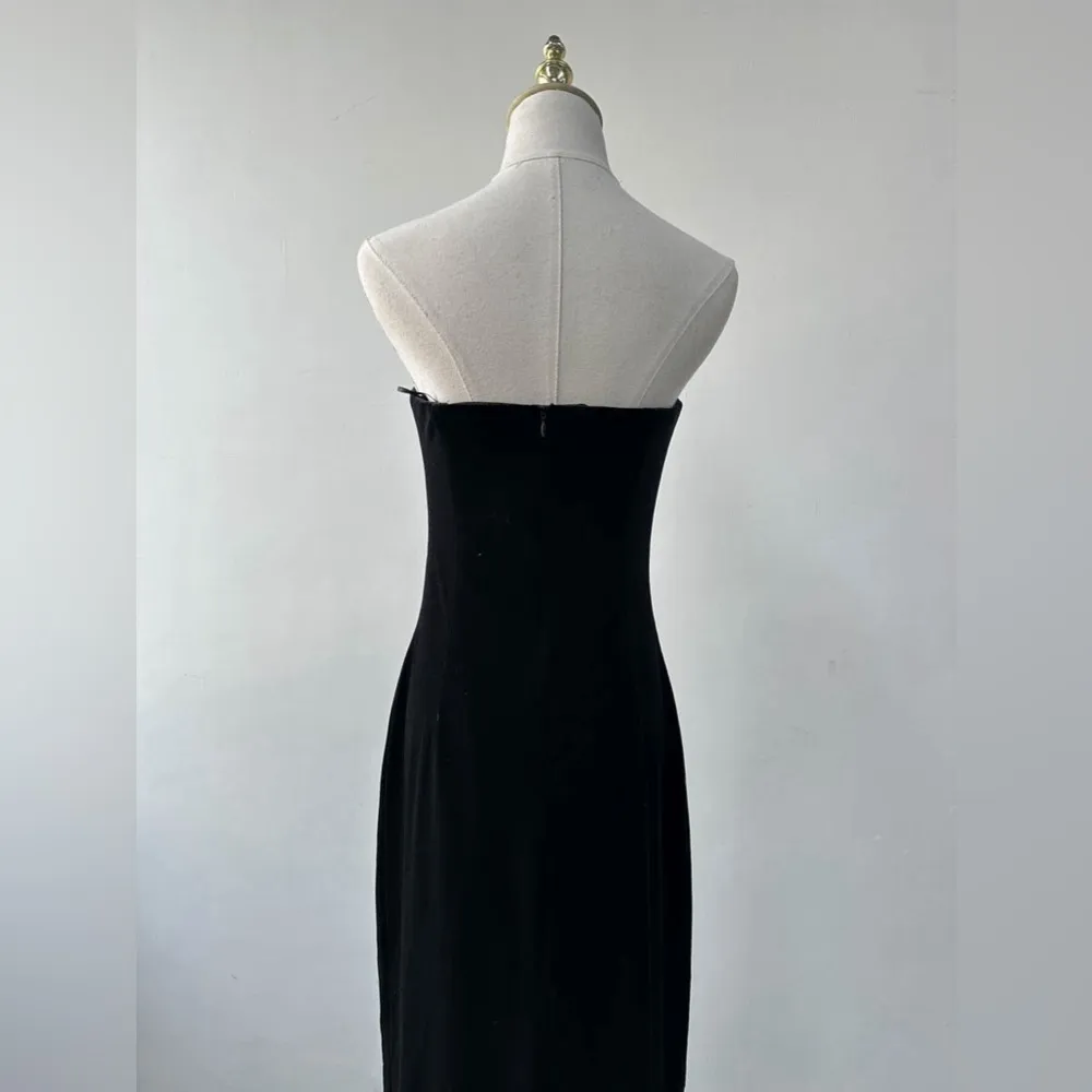 ASTR the label-Arista Sweetheart Velvet Midi Dress-L - Image 8