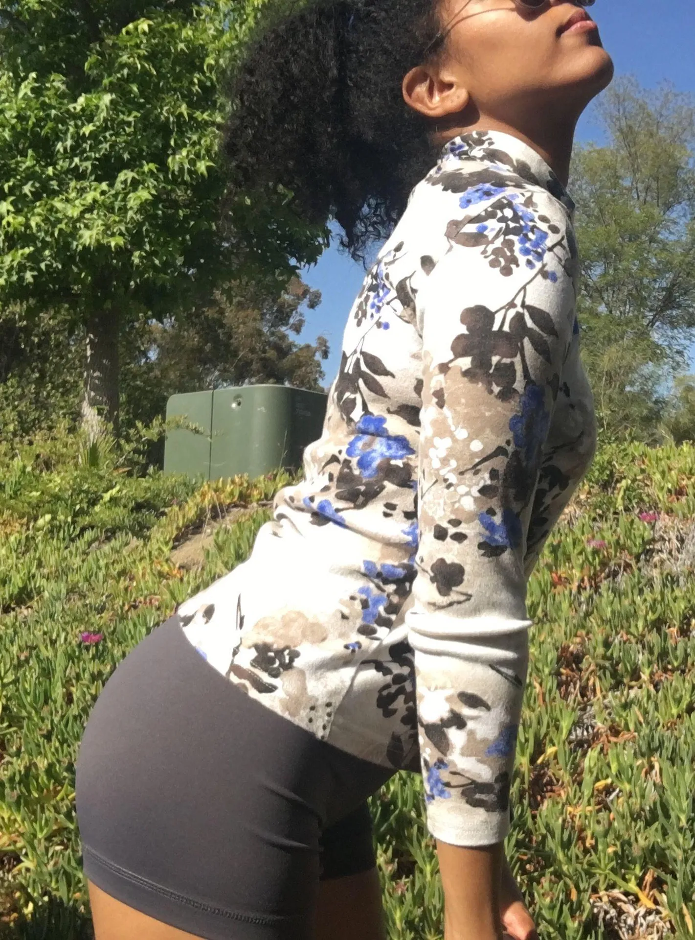 Floral Mock Neck Top - Image 4