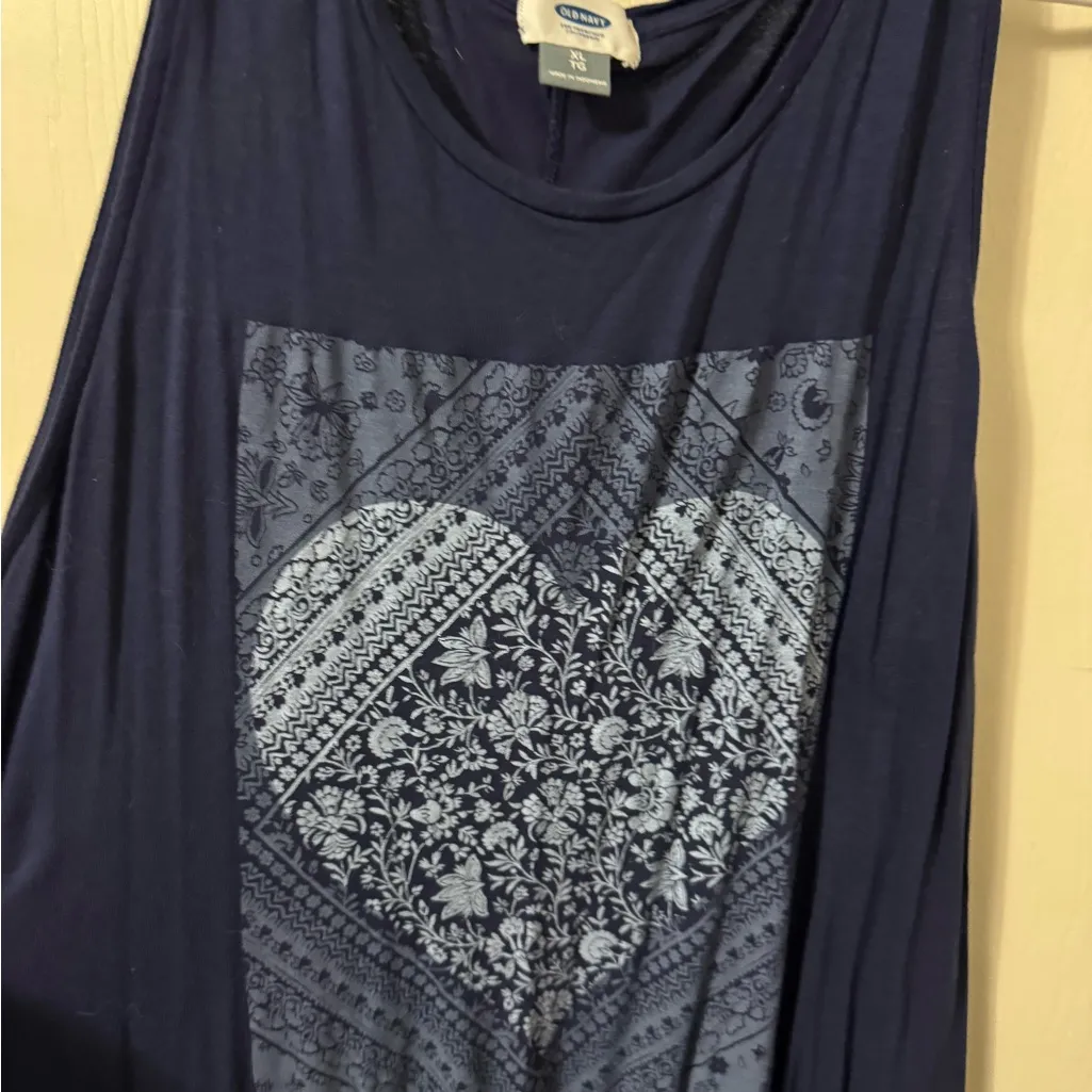 Old Navy Dark Blue Tank with Intricate Floral Design - Image 2