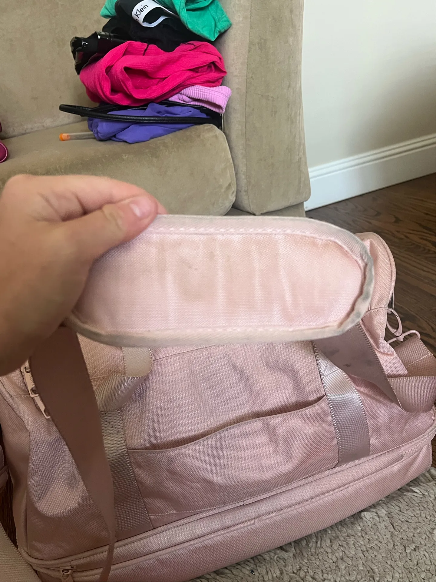 CalPak Weekender Bag Pink - Image 6