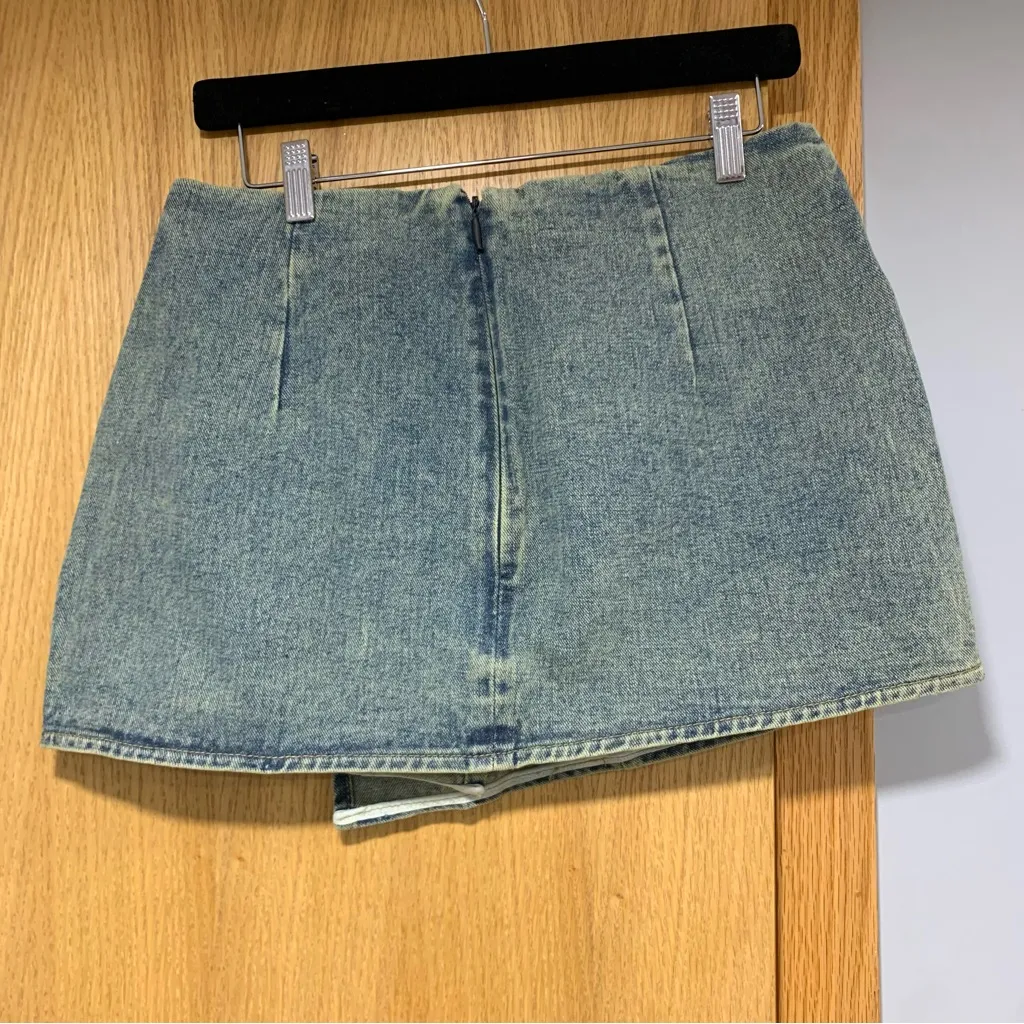 Pretty Little Thing Vintage Wash Denim Wrap Over Mini Skirt - Size 4 - Image 2