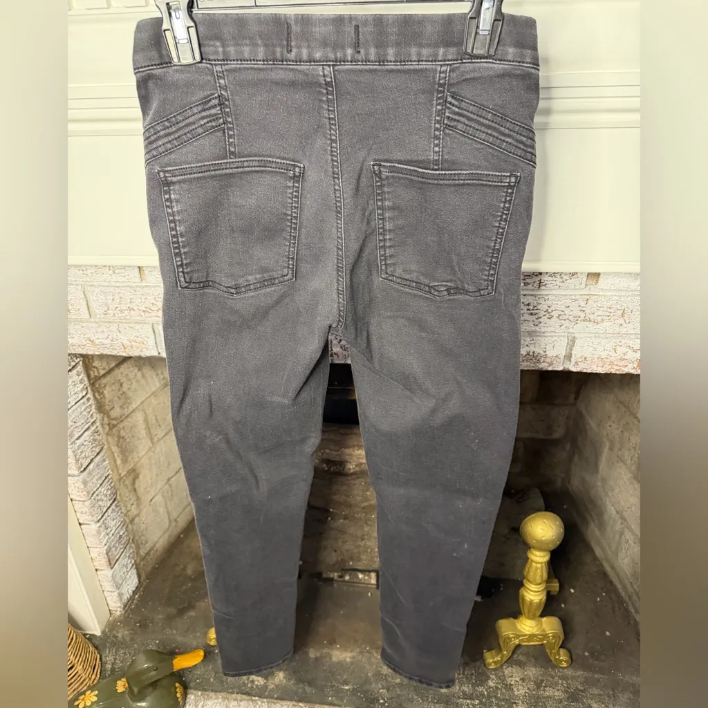 We The Free Charcoal High Rise Women's Motorcycle style black Jeans - Image 3