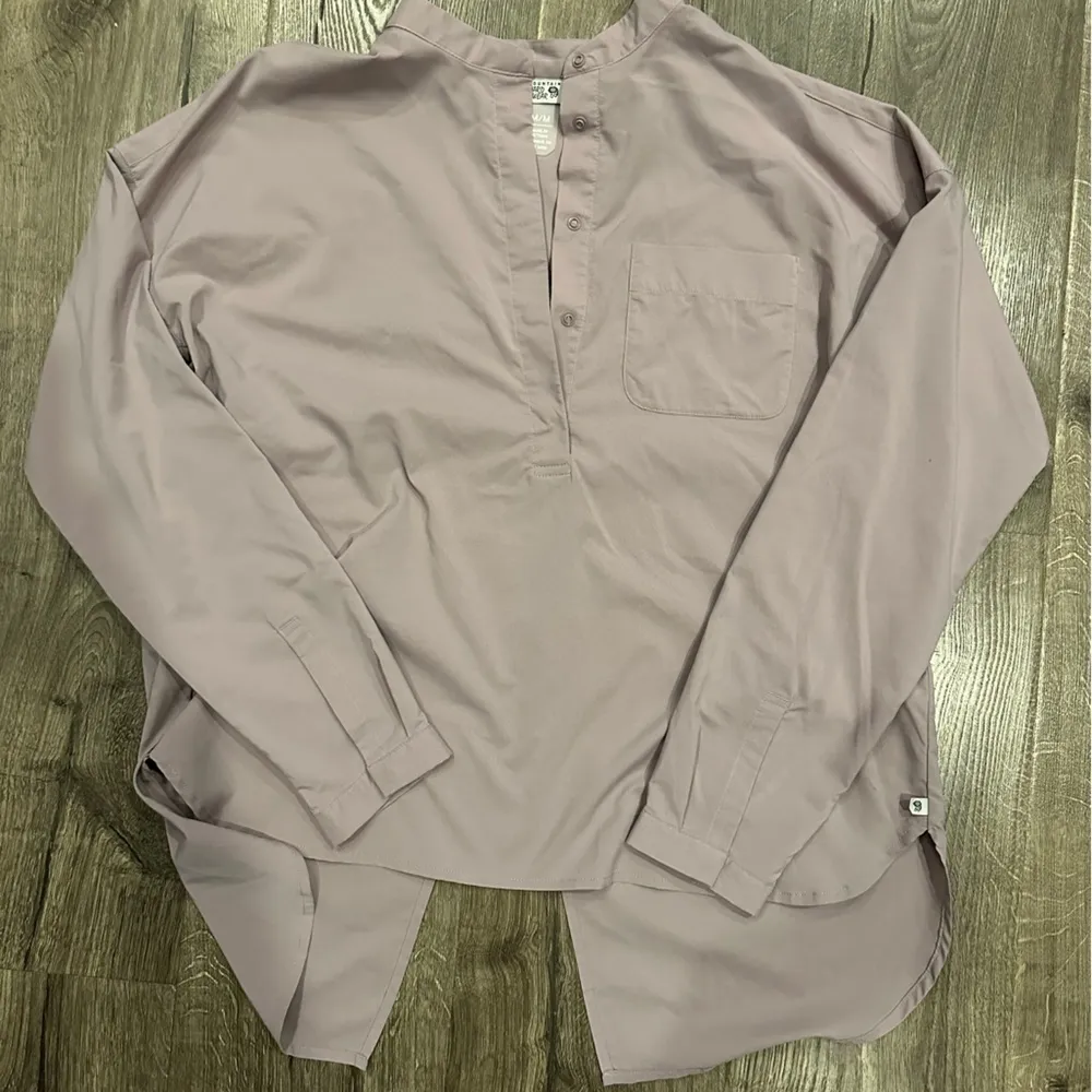 Mountain Hardwear Canyon Pro Pull Over Top Long Sleeve Shirt Womens M MSRP $90 - Image 4