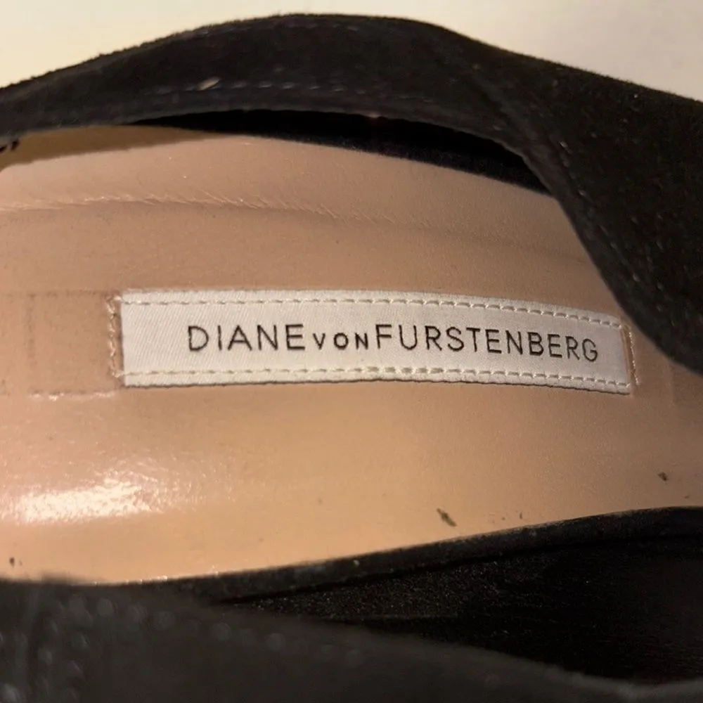 Diane Von Furstenberg Black Stiletto Heels. Size 8. - Image 5