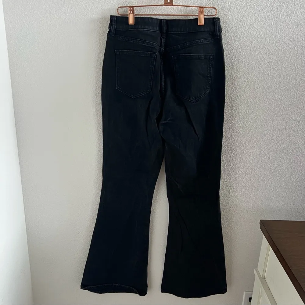 Elizabeth and James High Rise Flare Black Denim Jeans Stretch 6 / 28 - Image 2