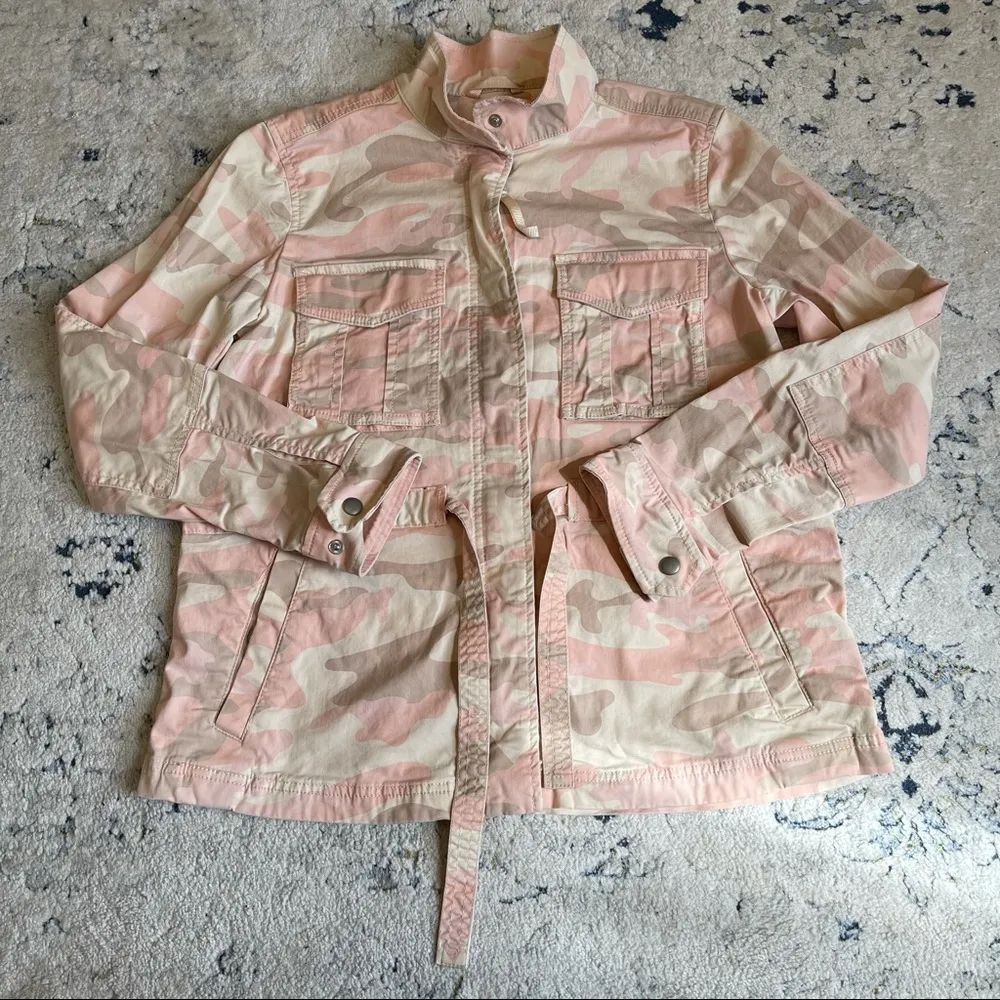 Gap Light Pink Camo Print Utility Jacket Size Small - Image 2