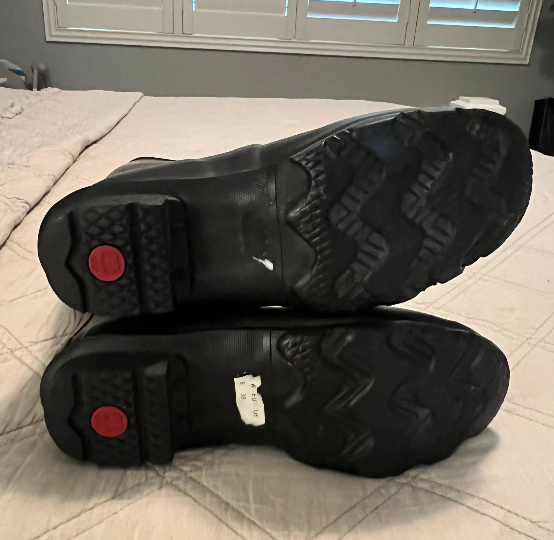 Hunter Black Rainboots - Image 2