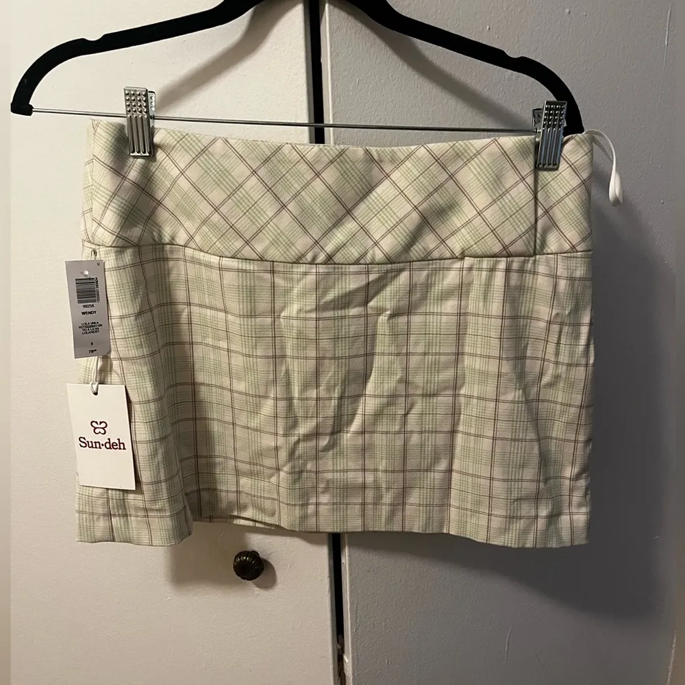 Aritzia Sunday best plaid skirt. NWT - Image 4