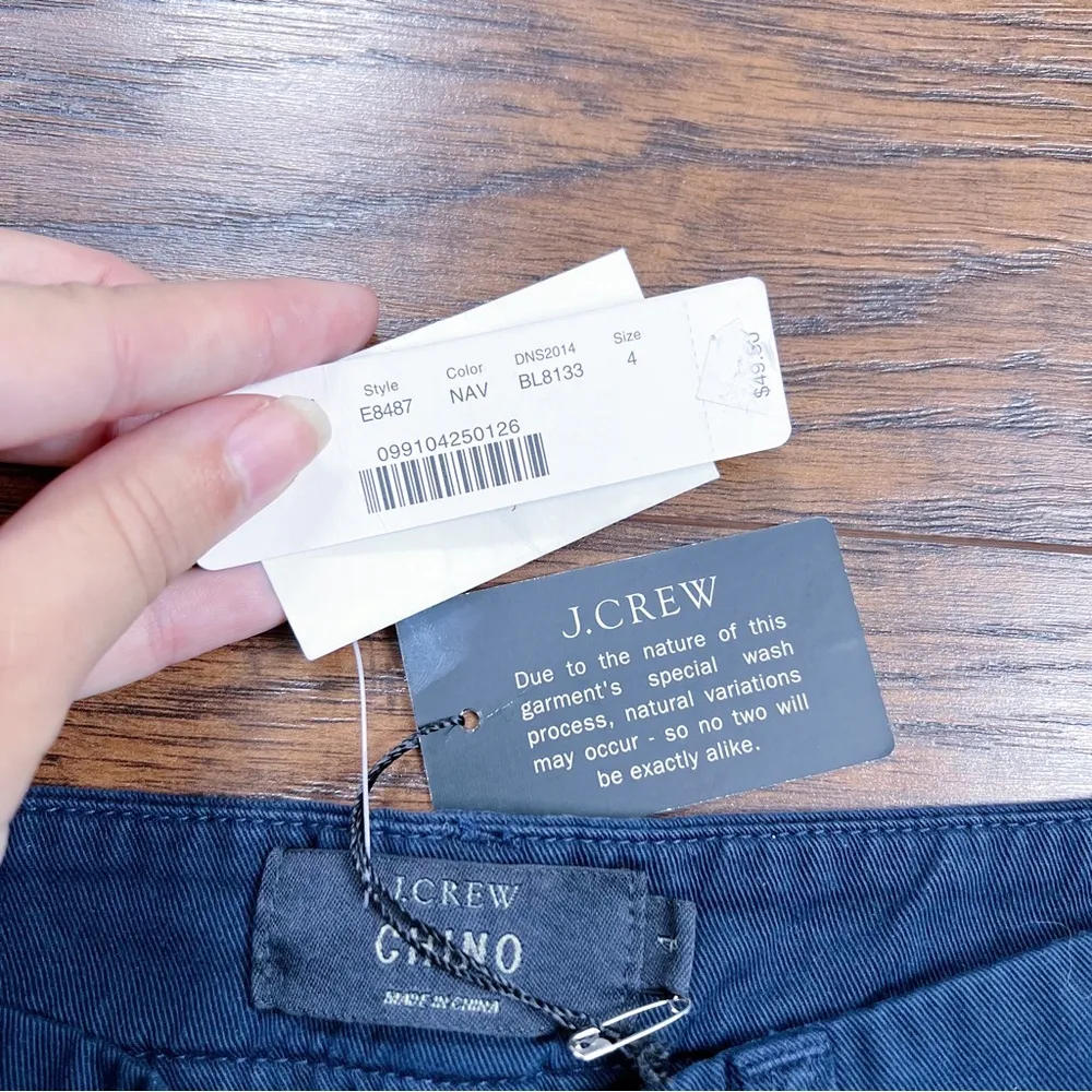 J Crew • Sunday Slim Chino Short navy blue boyfriend preppy casual twill - Image 8