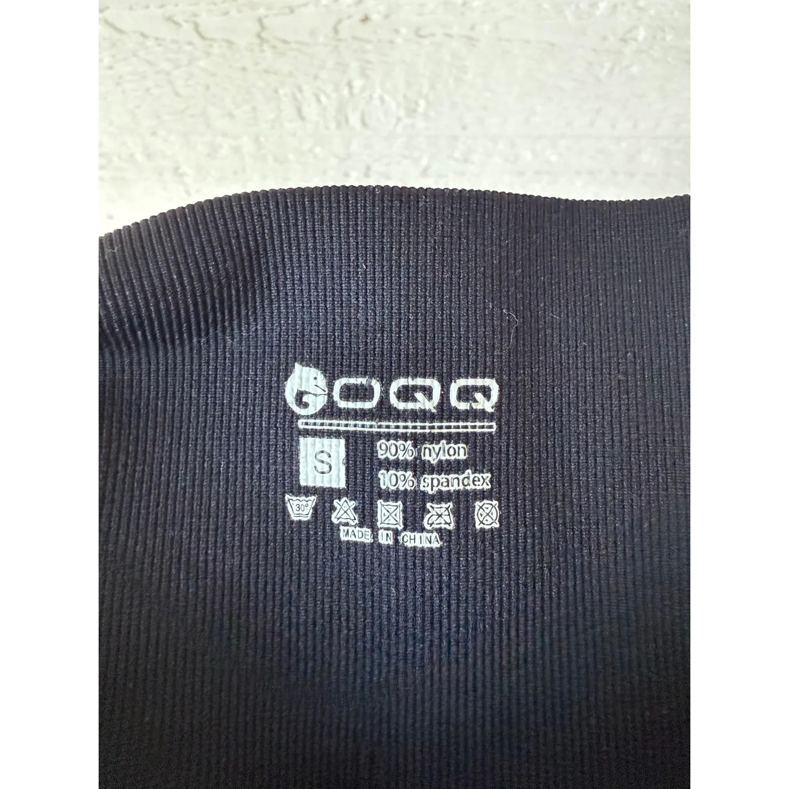 OQQ Black Seamless High Waist Leggings Women's‎ Size Small - Image 2