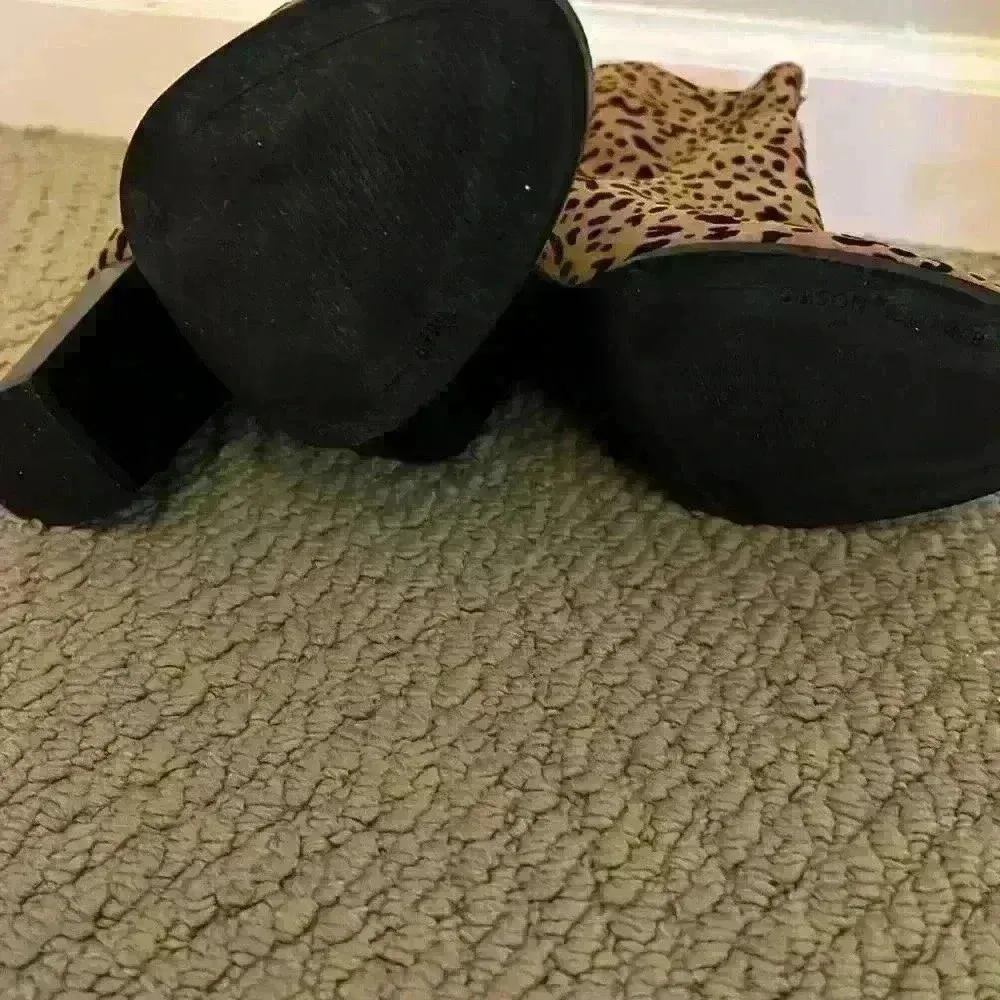 Animal print booties size 6.5 - Image 3