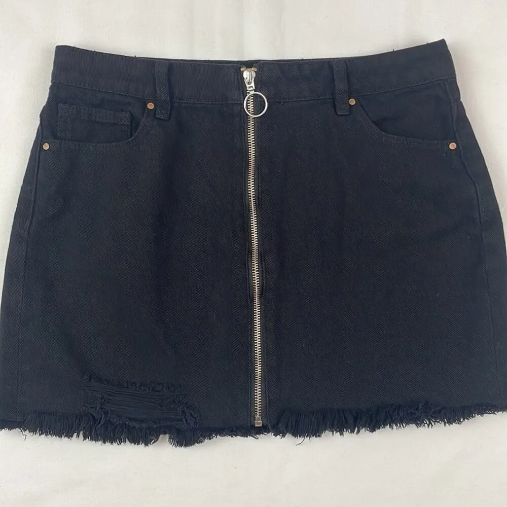 PACSUN Distressed O-Ring Denim Skirt Black Frayed Hem Size 27 - Image 5