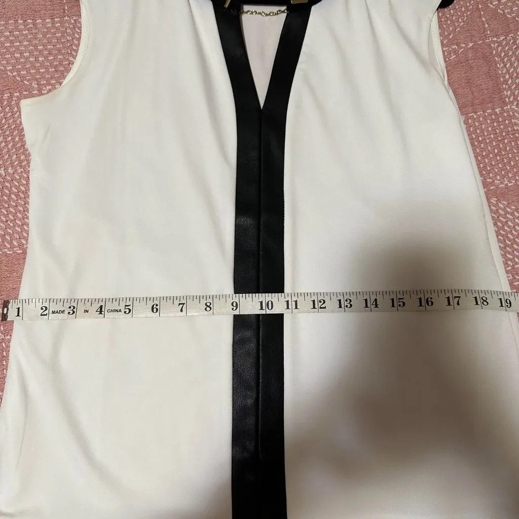 calvin klein black and white sleeveless blouse top women in L - Image 2