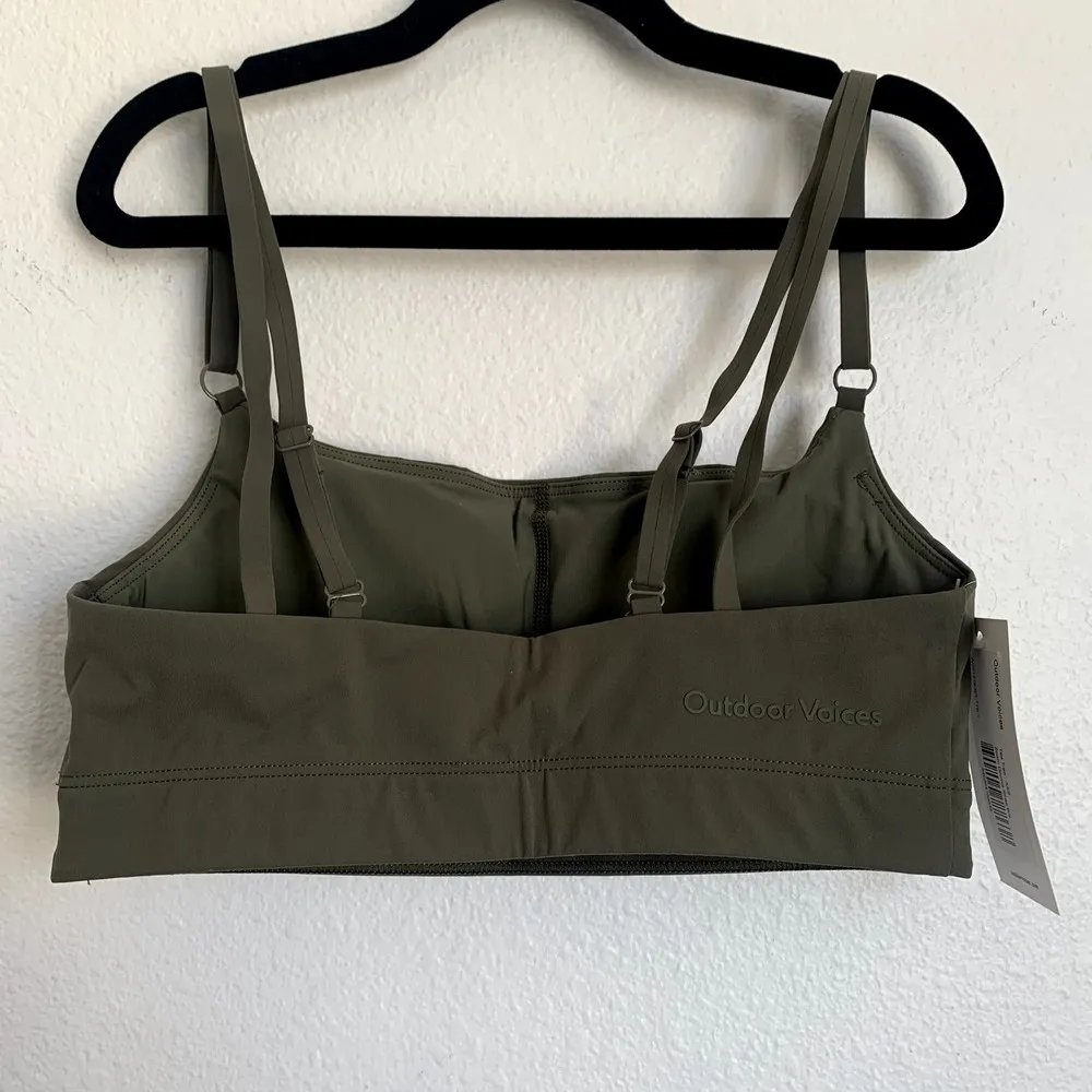 NWT Outdoor Voices Zoom Double Strap Bra in Tea Tree Green - Image 3