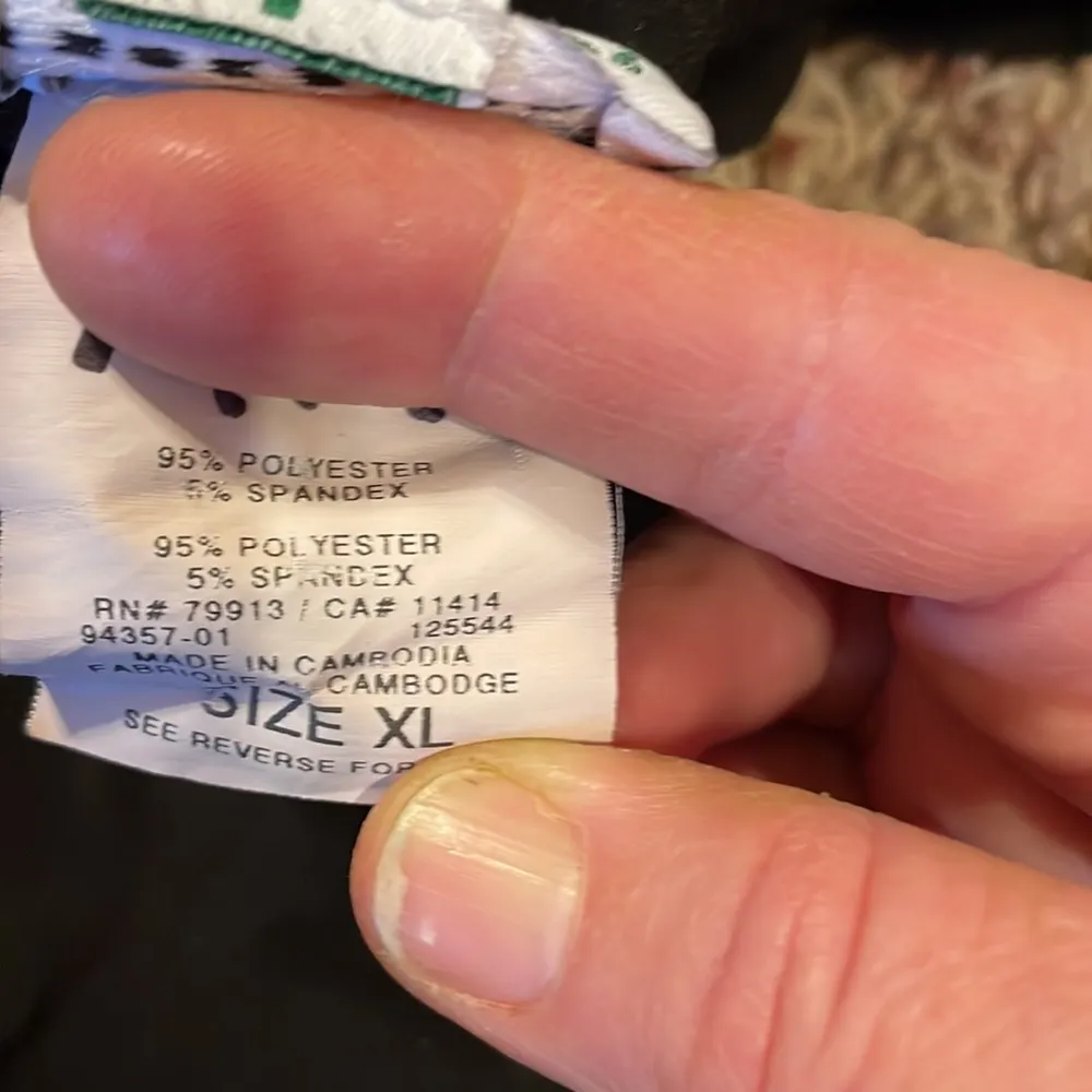 Motherhood Maternity black skirt size xl - Image 4