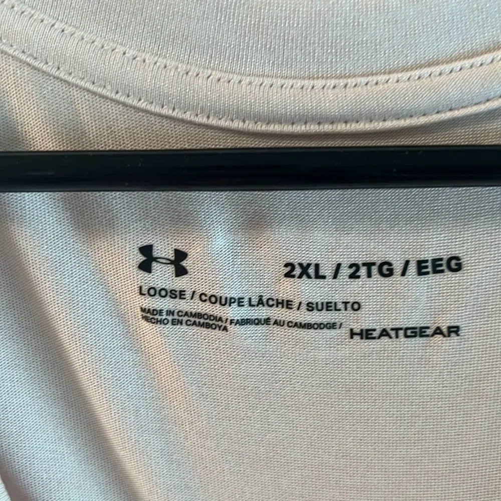 Women’s athletic top - Image 2