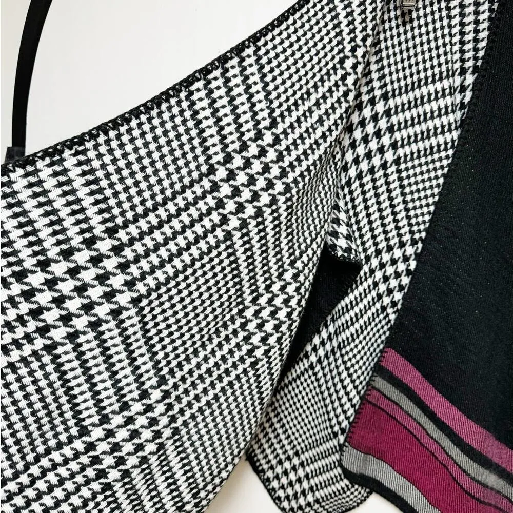 Woolrich Womens Reversible Wrap Scarf Black White Pink Houndstooth Acrylic OS - Image 6