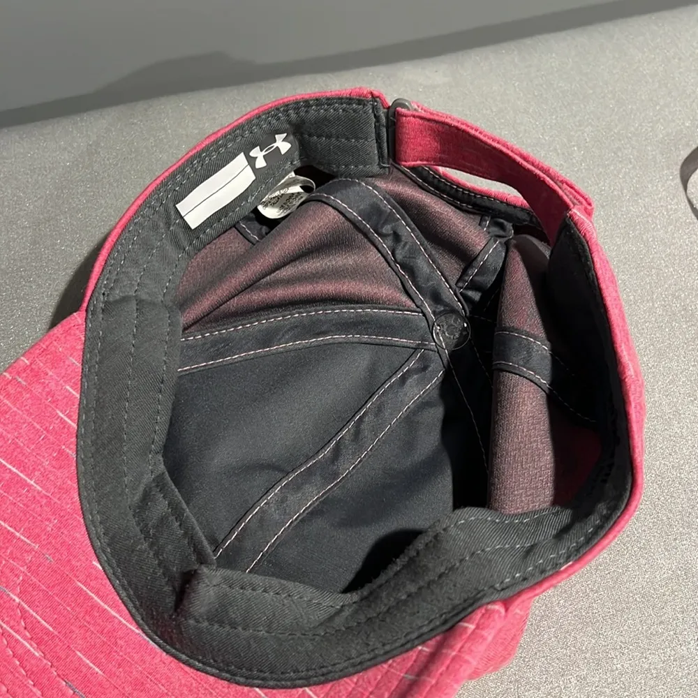 Under Armour‎ cap - Image 5