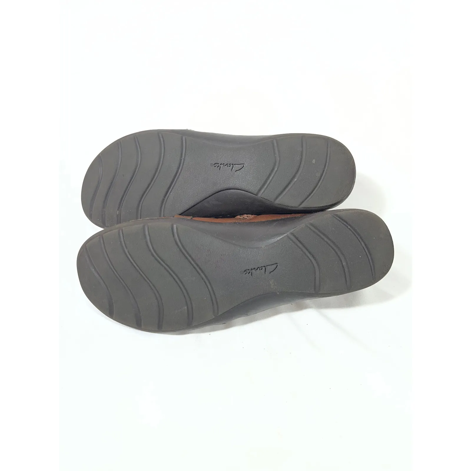 Clarks Women Leather Brown Braided Strap Slip On Loafer Shoes Classic Comfort 9 - Image 6