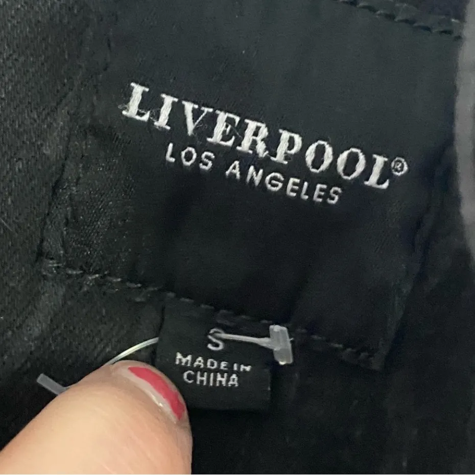 🍭🍭🍭BOGOHO 🍭🍭🍭Liverpool Black/Gray CamoJacket-Small - Image 3