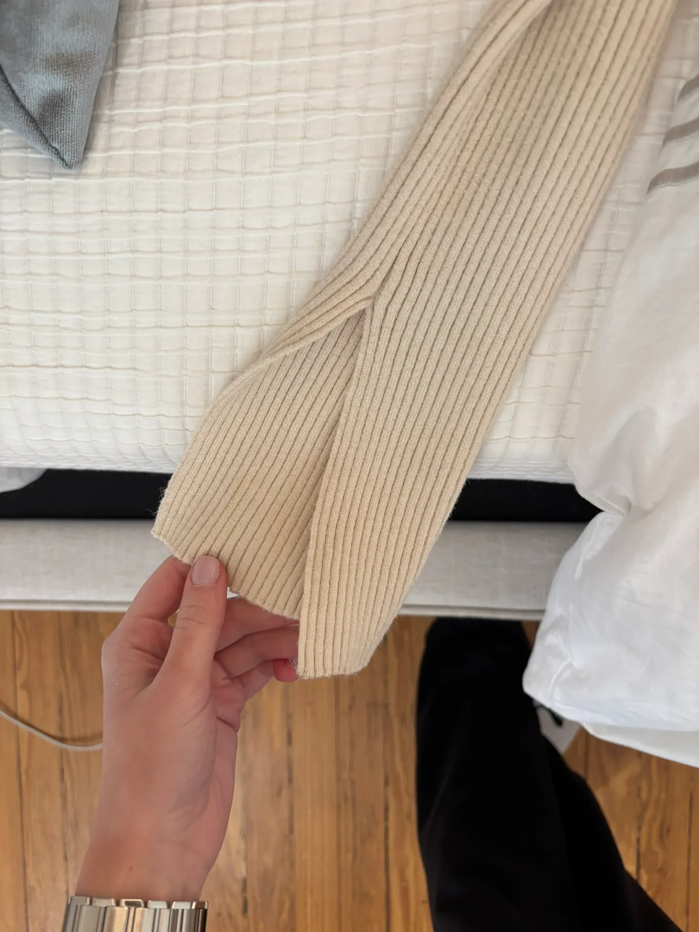 Urban Outfitters Sweater Top - Image 5