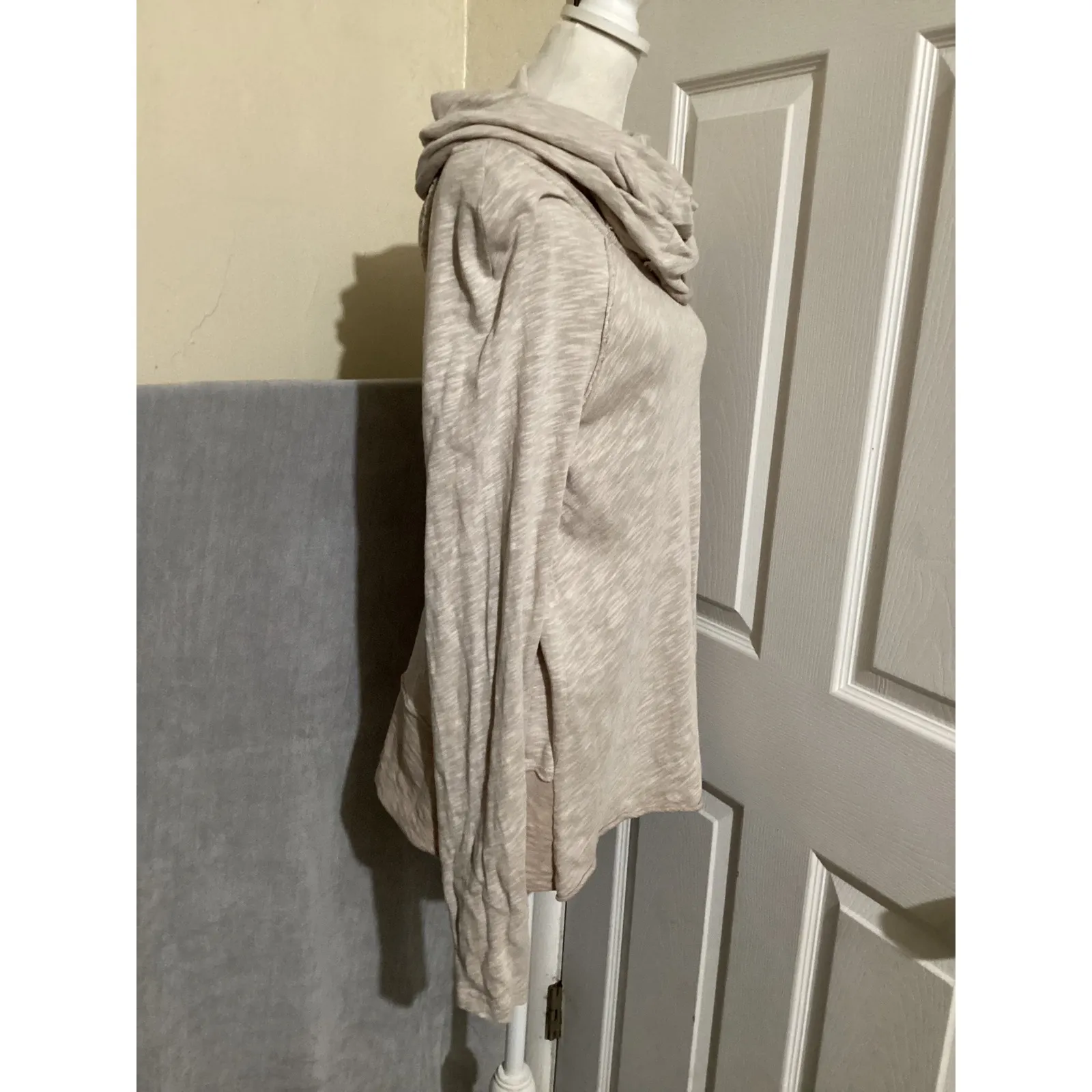 Free People Beach Beige Heathered Cowl Neck Long Sleeve Tunic Top - Image 2