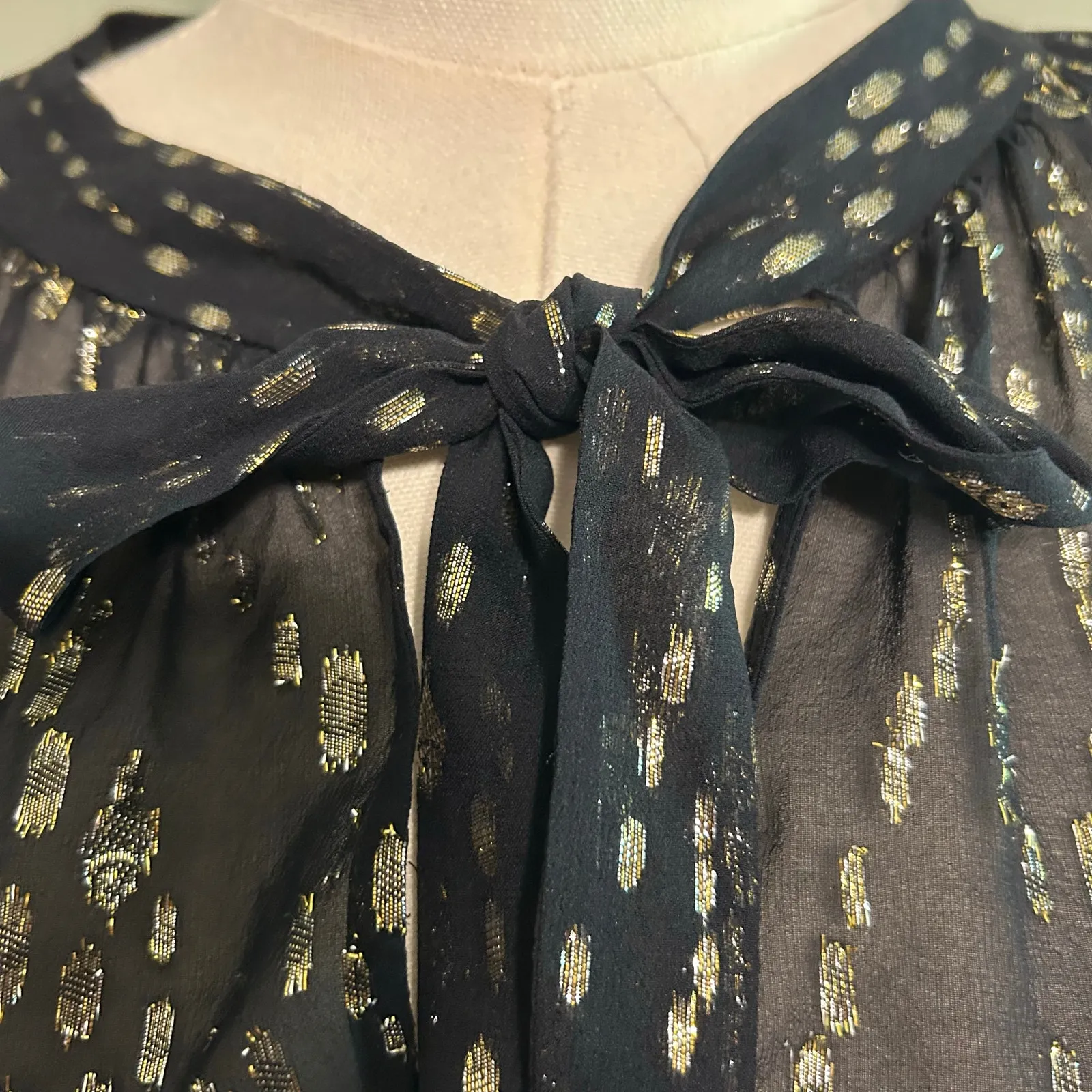 Lily Pulitzer Womens Size XS Black Sheer Gold Inlay Long Sleeve Blouse Top - Image 4