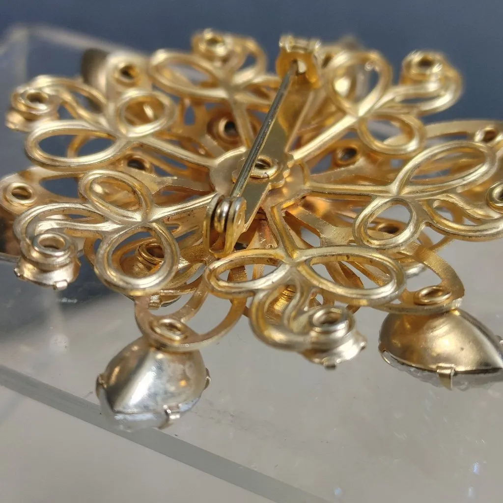 Floral Brooch Marquise Lava Glass Vintage Aurora Borealis Rhinestone Gold Tone Size 2 - Image 4