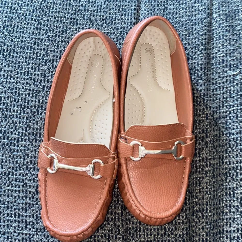 ✨ Comfort by Alexis Bendel Wide Width Loafer Flats✨ Orange Size 8 - Image 2