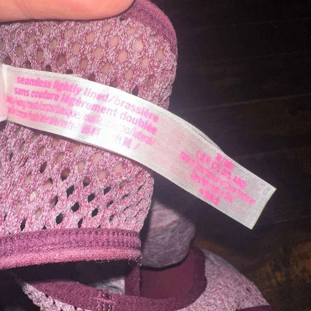 Victoria’s Secret Pink seamless lightly lined M yoga sporty bra - Image 3