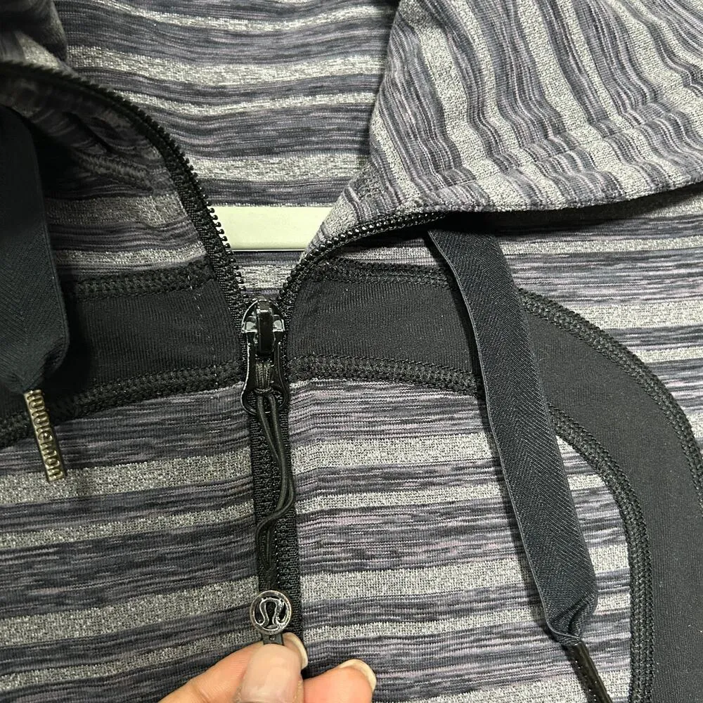 Lululemon Athletica Stride Jacket Black Stripes Galore Sz 2 XS Athleisure Casual - Image 9