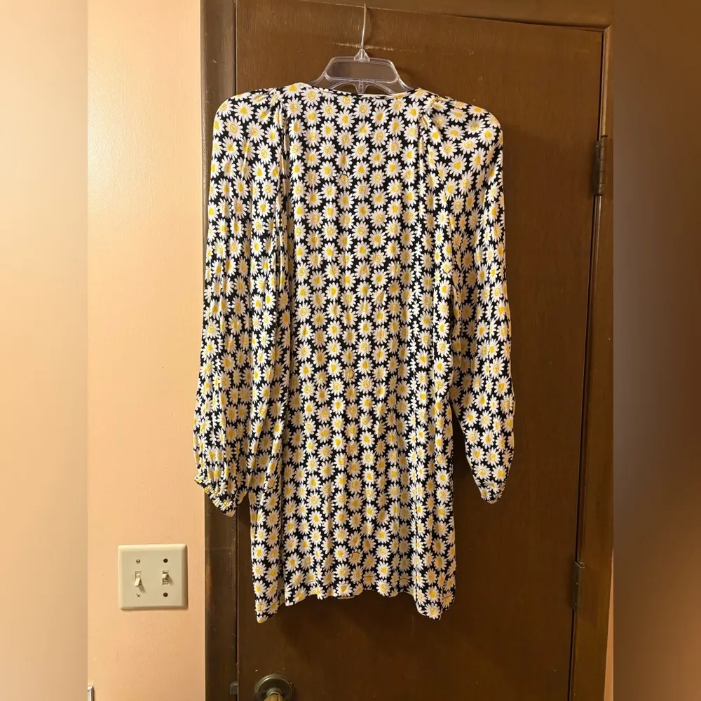 Love, Moschino Daisy Peace Ruffle Long Sleeve Dress - Image 5