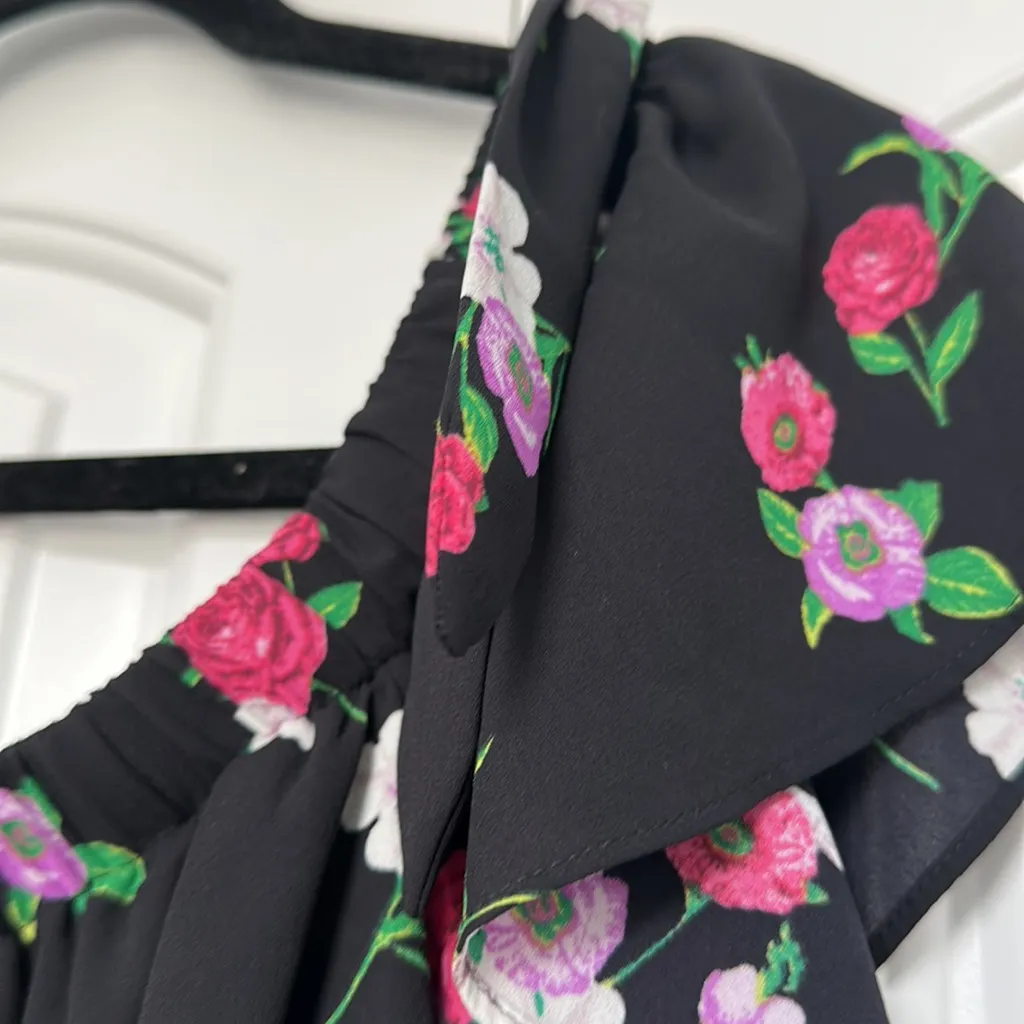 Floral jumpsuit with sleeves worn up or down - Image 5