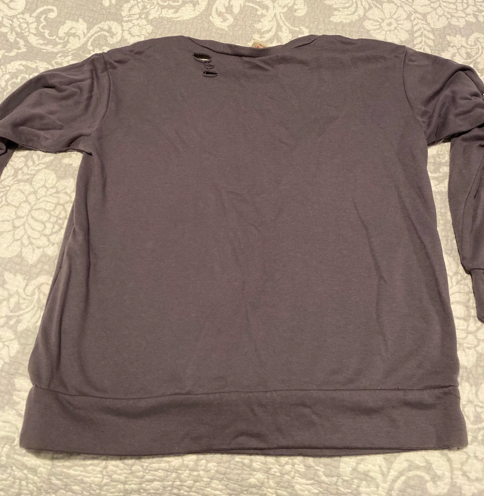 Mossimo crewneck - Image 2