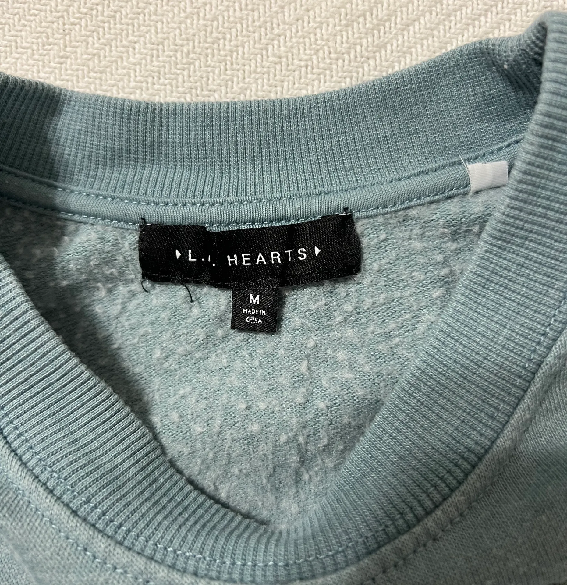Cropped Crewneck - Image 3