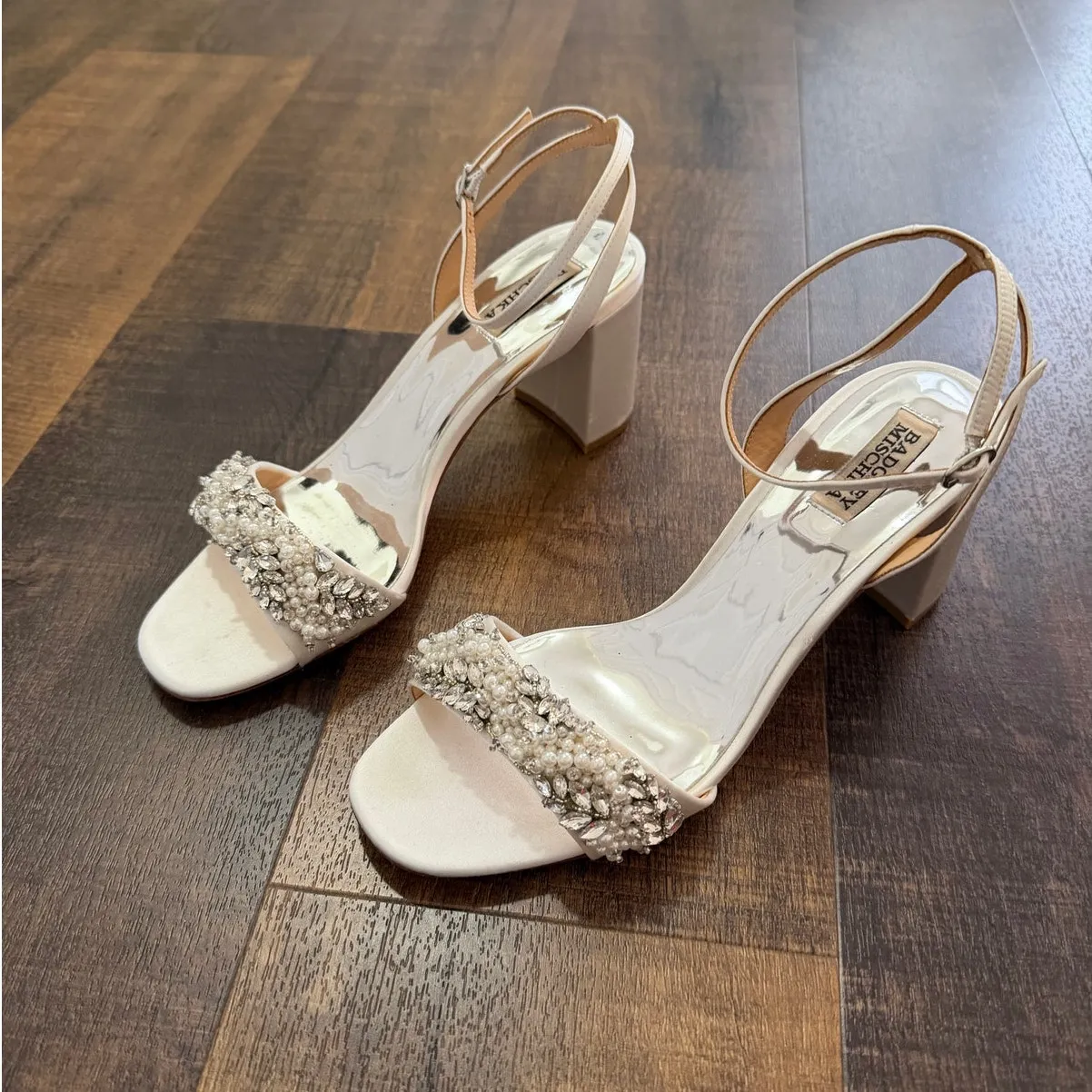 Badgley Mischka Clara Ivory Pearl Embellished Ankle Strap Block Heels Size 10 - Image 6