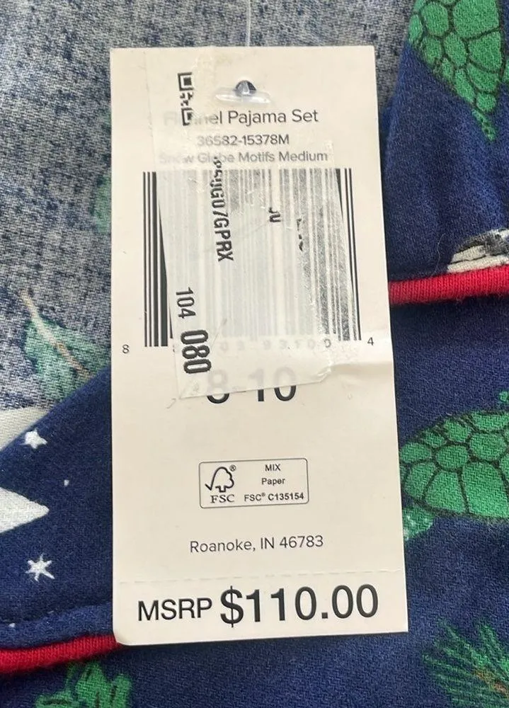 NEW NWT Women’s  Flannel Pajama Set Snow Globe Motif 🥰 Medium - Image 3