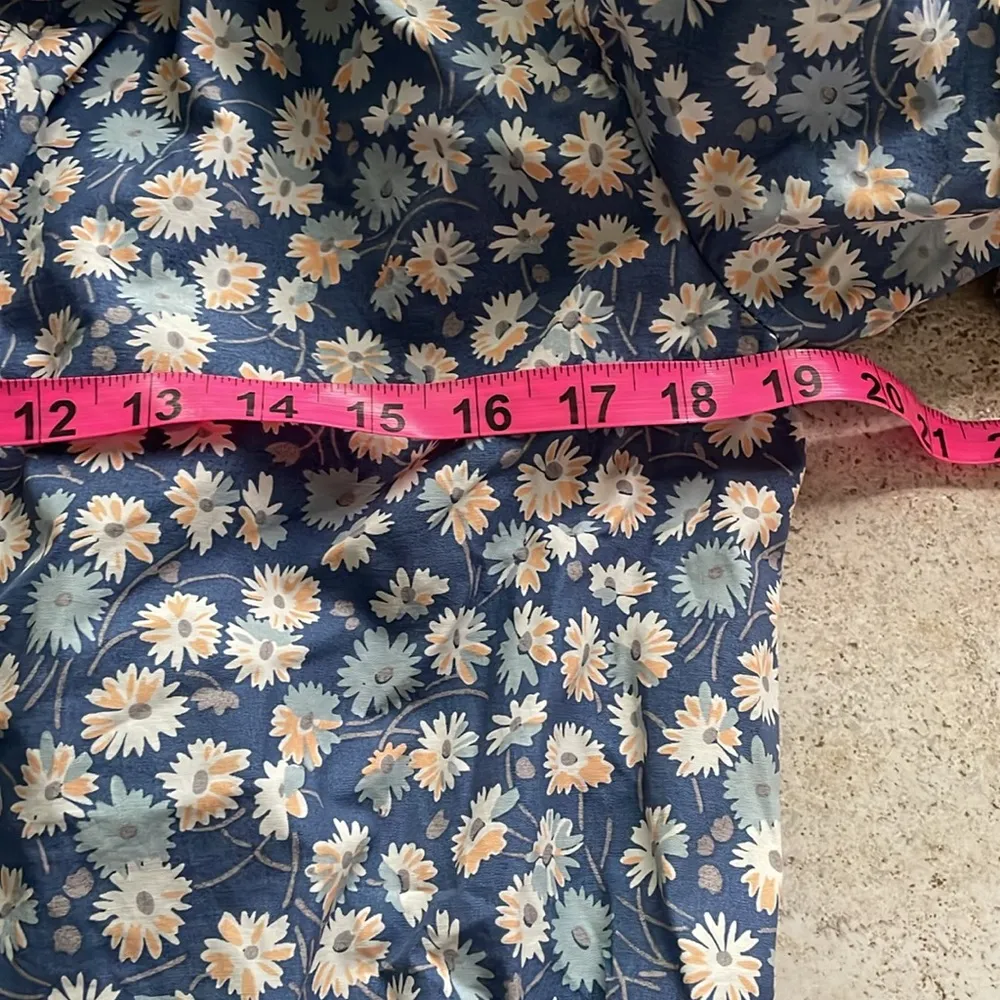 Madewell Ruffle-Neck Anorak Raincoat in French Floral - Image 15