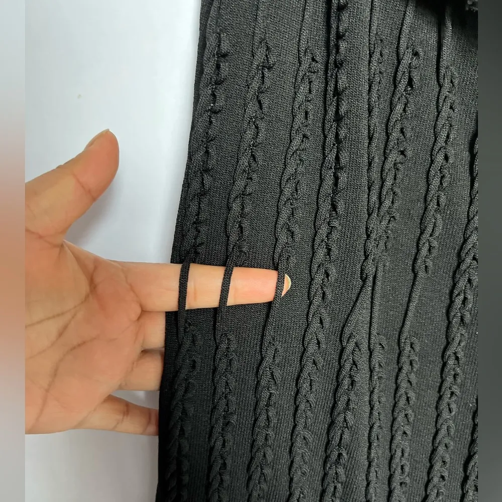 Dolce Cabo intricate knit sleeveless Black top size M Size M - Image 5