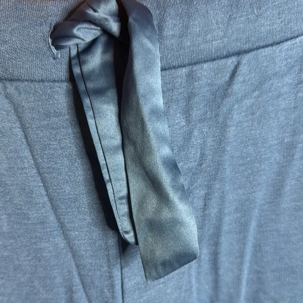 NIP Victoria’s Secret Denim Blue Pajama Satin Tie Jogger Pants Size XL - Image 4