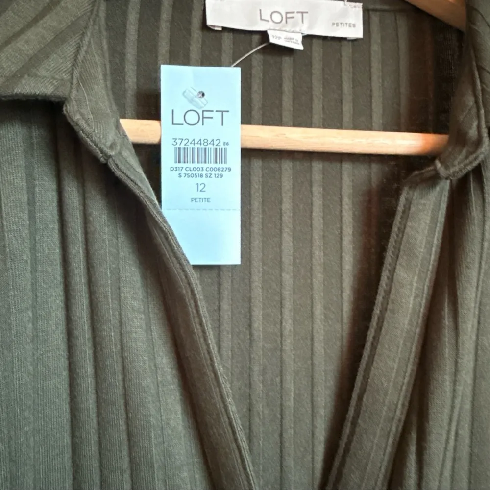 Loft Women’s Ribbed Mini Shirt Dress Green Size 12P NWT $42 - Image 6