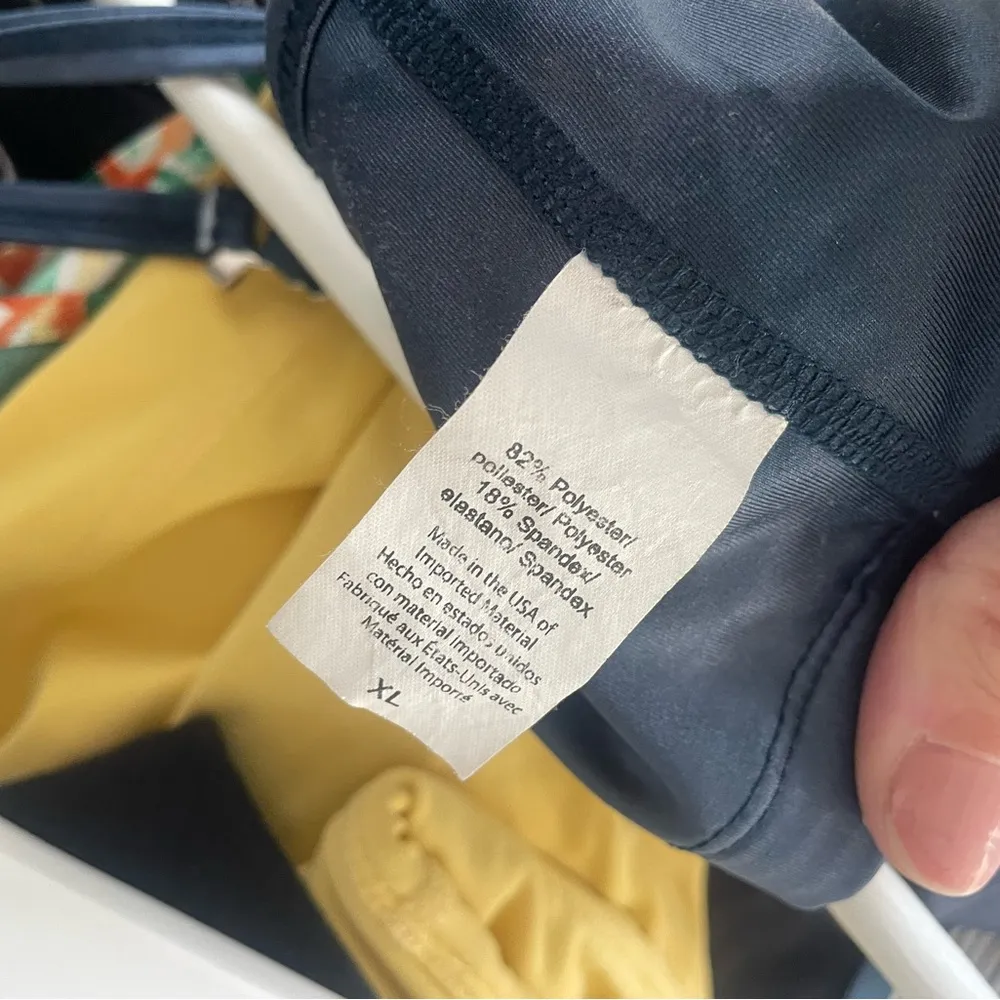 Beyond Yoga Spacedye Slim Racerback Cropped Tank in Nocturnal Navy Blue XL - Image 2