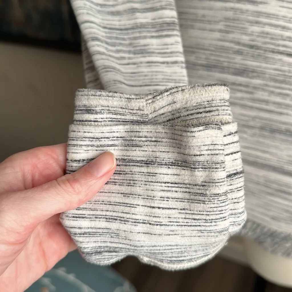 Lululemon Think Fast Hoodie in Space Dye Camo White Multi / Silver Spoon - Image 6