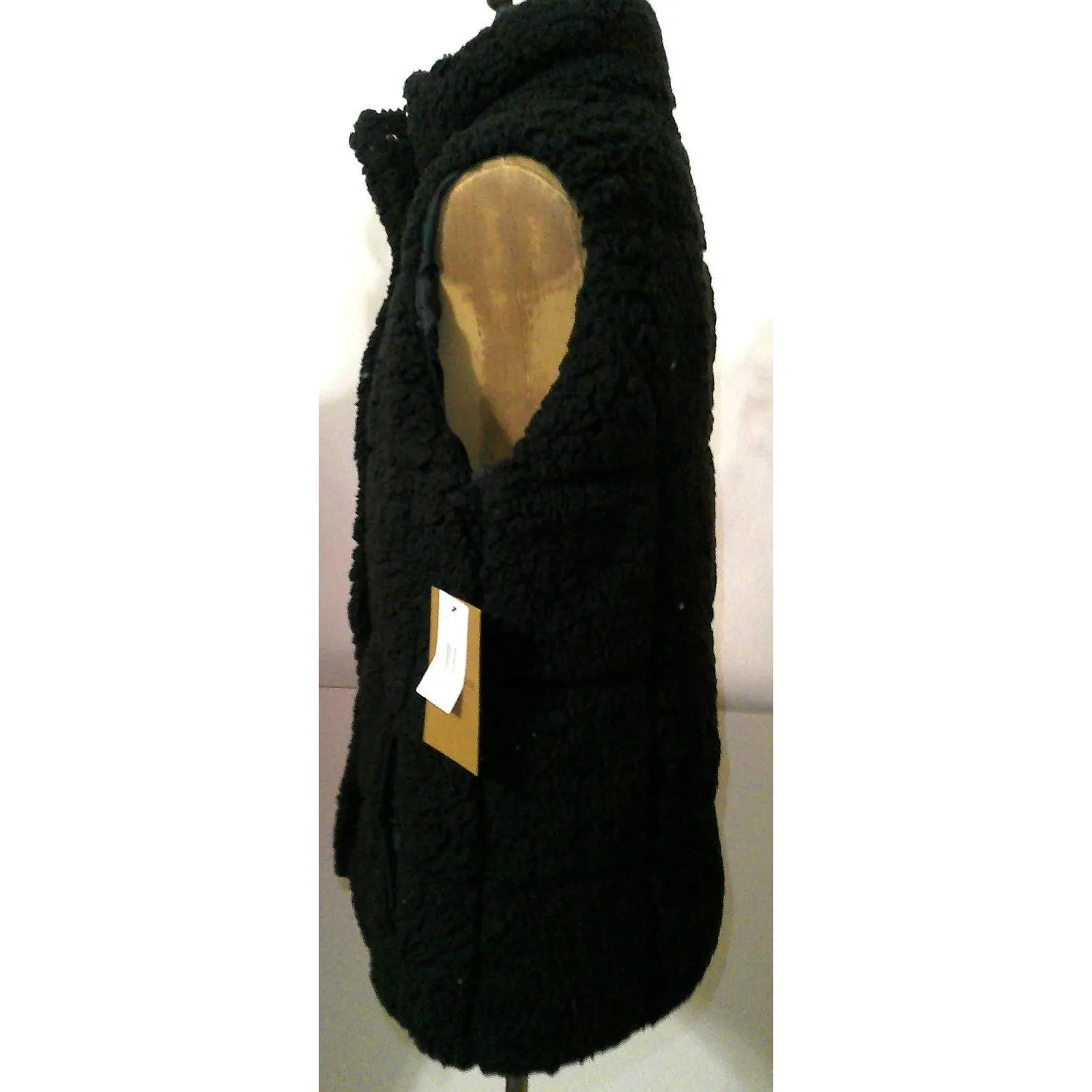 NWT 3X Womens Weatherproof Faux Sherpa Fleece Fur Vest Black SOFT Snap Zipper - Image 5