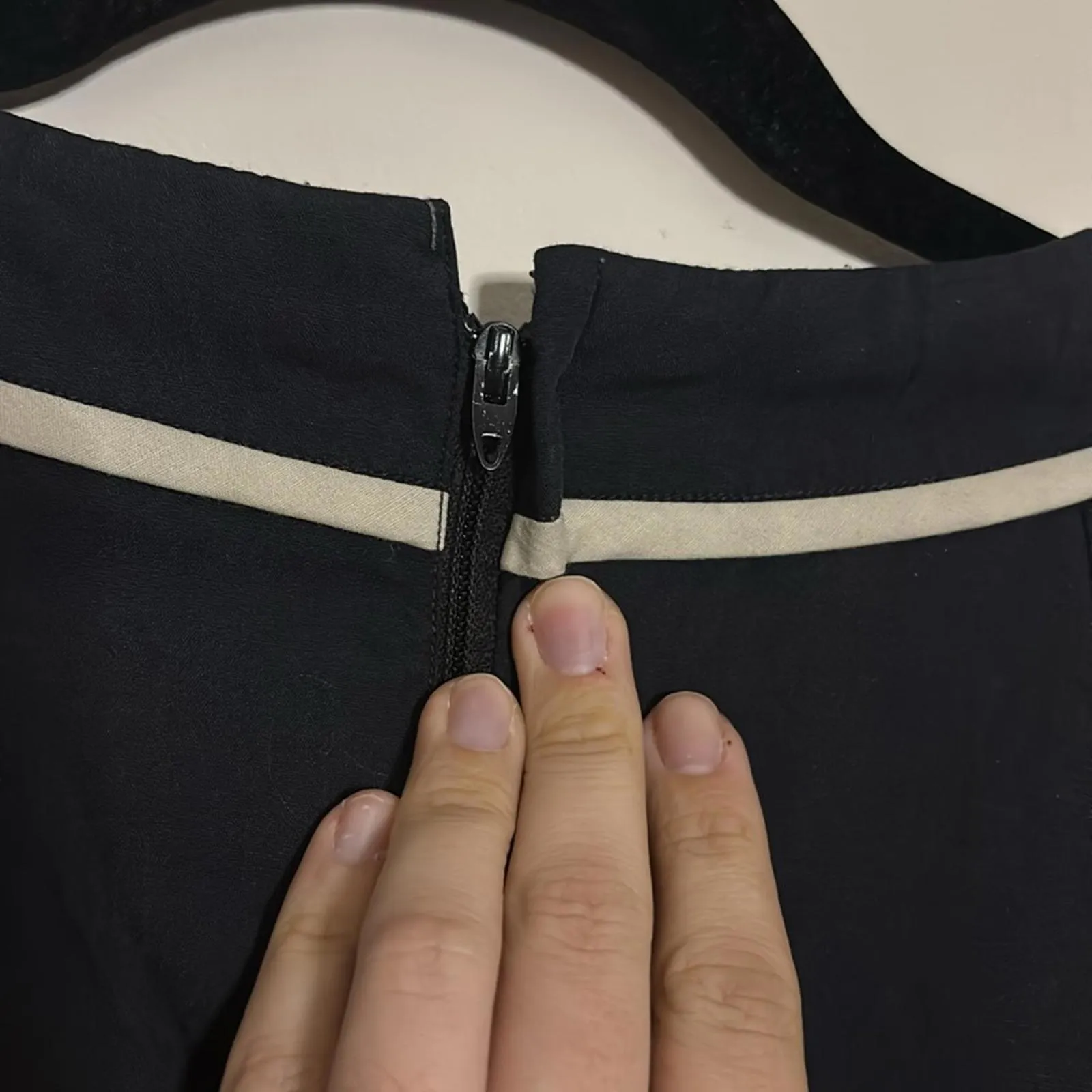 ✅Vintage Peck & Peck Black Short Sleeve Tea Dress Pleated Skirt 50s Feminine - Image 8