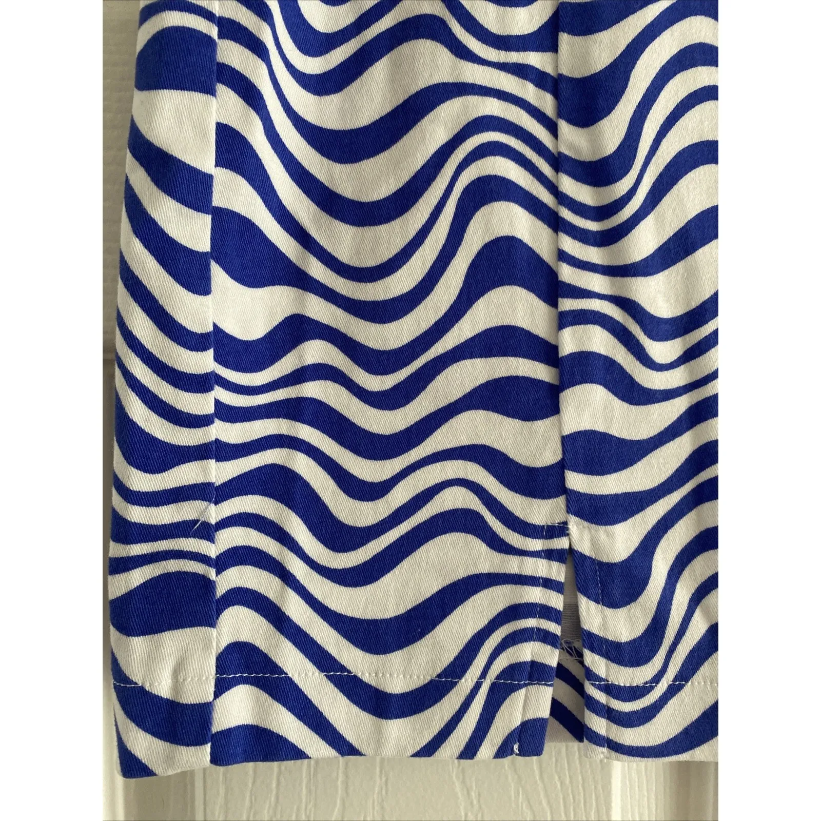 Love On A Hanger‎ Womens 7 Blue Mini Skirt Rave Avant Garde Statement Size undefined - Image 2